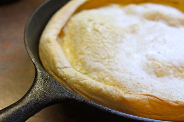 tf dutch babies 8 Dutch babies baked in cast iron pan